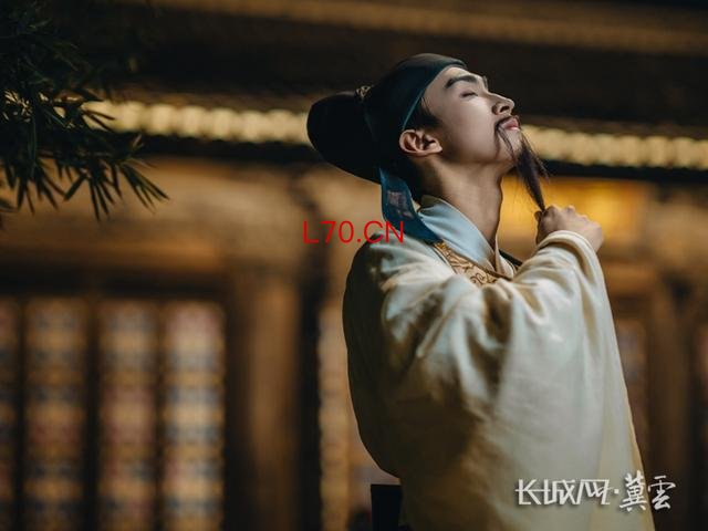 河头老街NPC李白爆红 文化互动成新宠