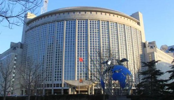 特奥多罗没料到！全家被制裁还不算完，中国下一步或断供化肥