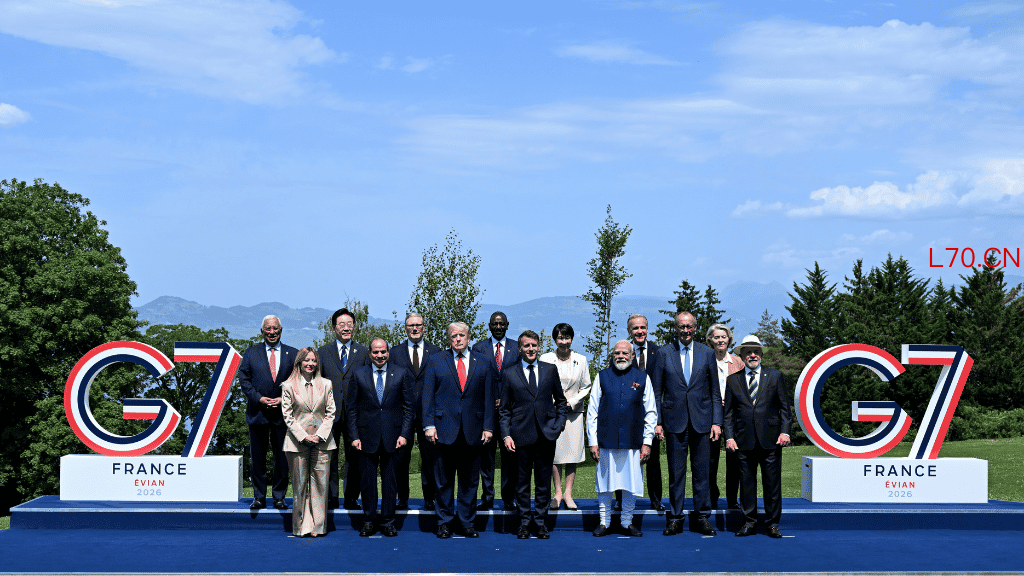 6月16日，七国集团峰会参会领导人在法国埃维昂莱班合影。 图源：欧盟官网